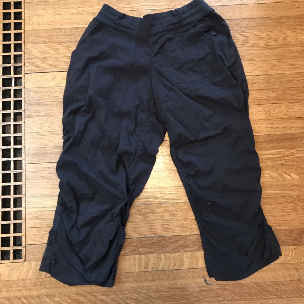 Lululemon Street to Studio Crops Size 4